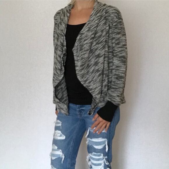 Janet‎ chung cardigan M - Picture 12 of 12